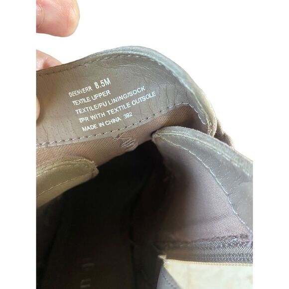 Madden Girl size 8.5 womens wedge ankle bootie tan suede - Picture 2 of 5